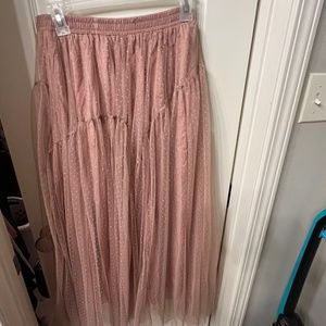 Hello Molly blush skirt size medium